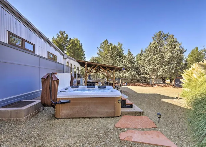 Holiday home Hot Tub & Fire Pit: Pet-friendly Sedona