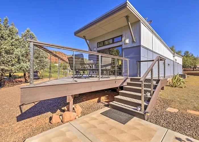 Hot Tub & Fire Pit: Pet-friendly Holiday home
